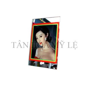 K/H THỦY TINH 15X23X0.5 CM