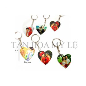 KHÓA NHỰA IN 2 MẶT HÌNH TIM 5X5*0.3CM